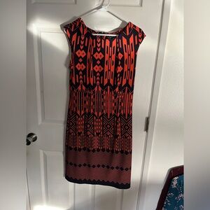 I LE New York women’s dress size 10 orange and blue pattern back zip belt loops